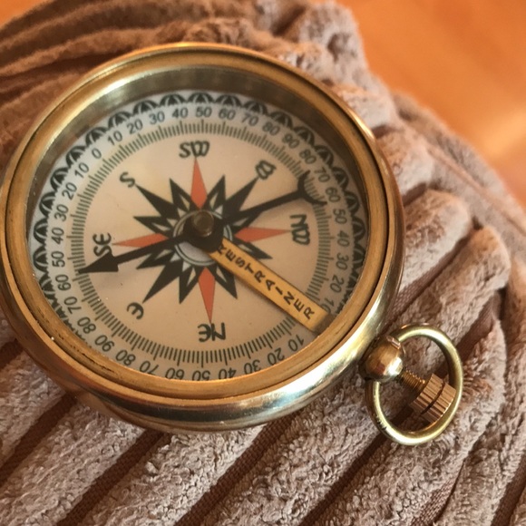 Compass - Picture 2 of 6